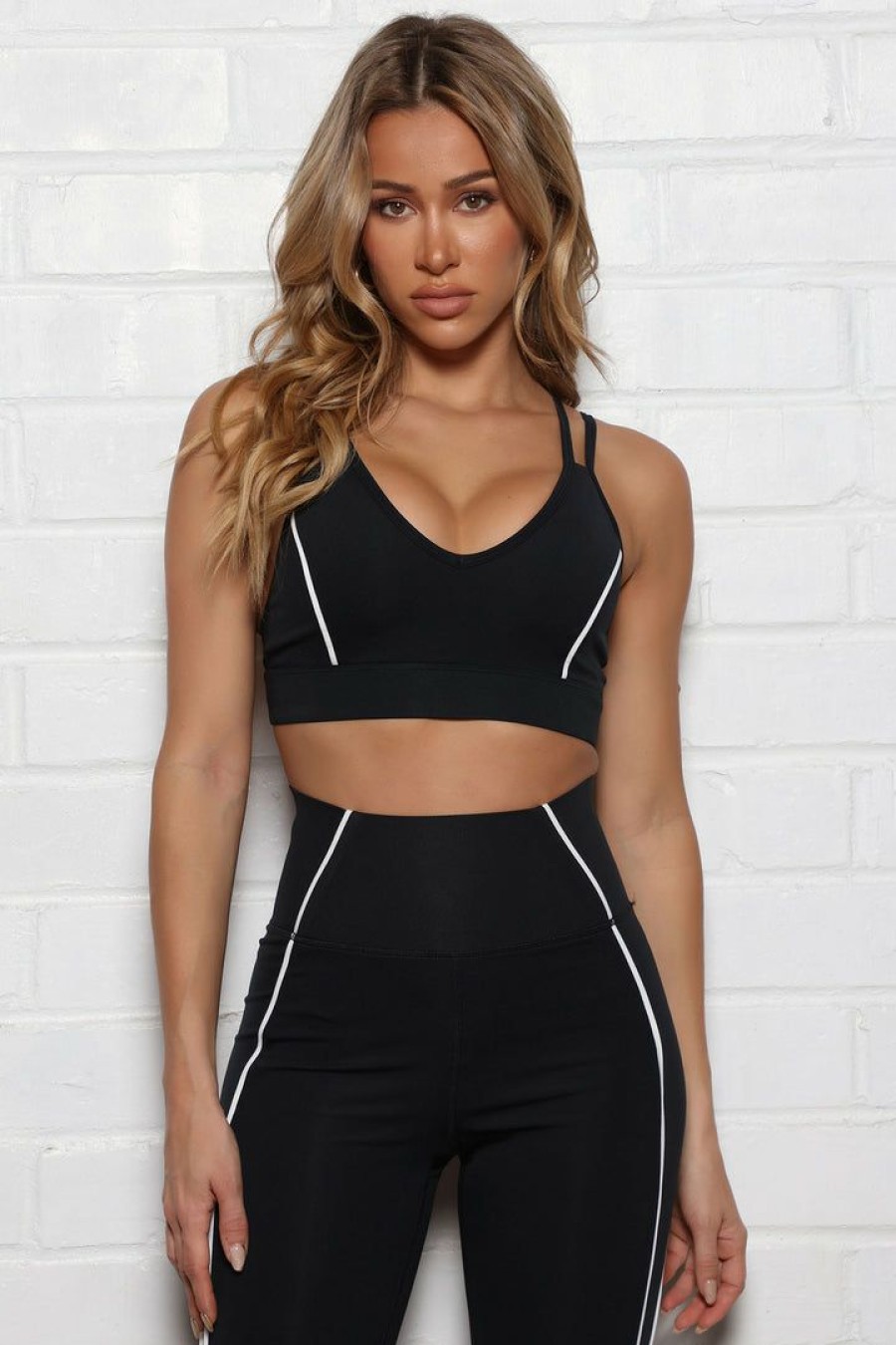 Activewear Tops * | Buy Fashion Nova Can'T Be Beat Active Compression Sports Bra Black Activewear Tops